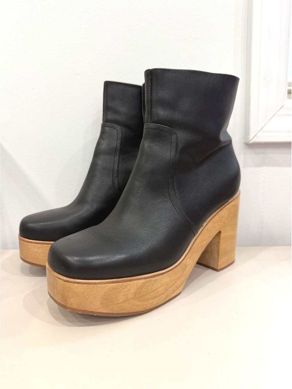 Charlotte Stone Black Leather Platform Ankle Boots Size 9